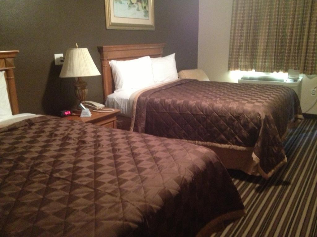 Executive Inn Snyder Quarto foto